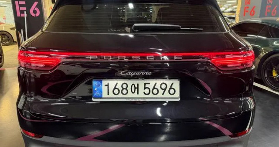 Porsche Cayenne 
