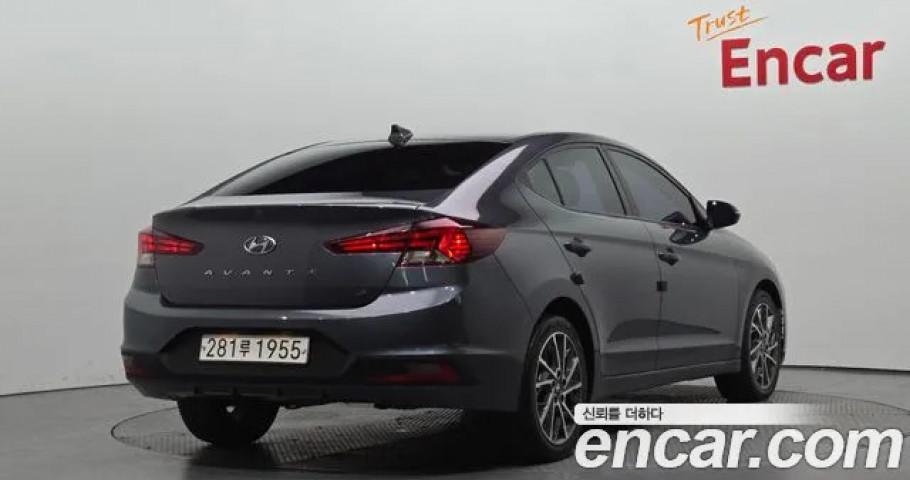 Hyundai Avante (Elantra) 