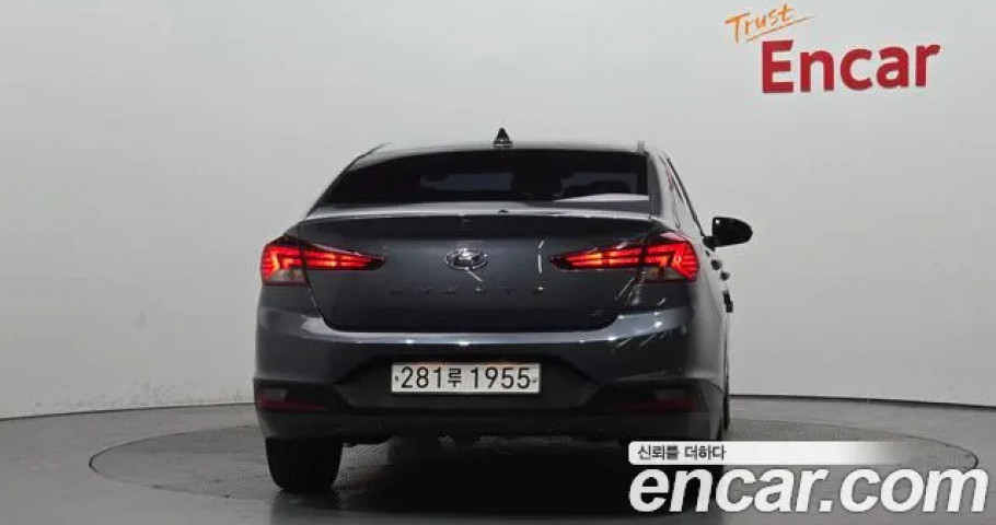 Hyundai Avante (Elantra) 