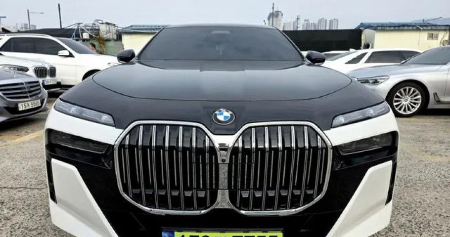 Bmw 7-Series 