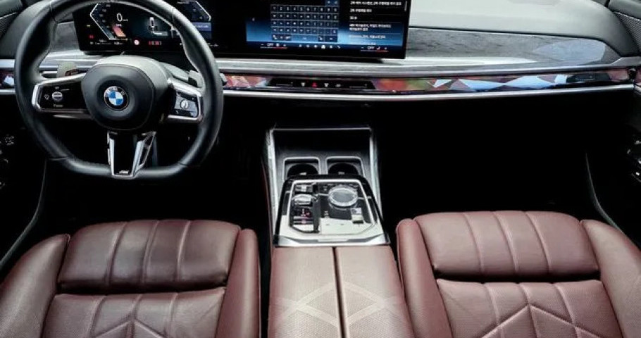 Bmw 7-Series 