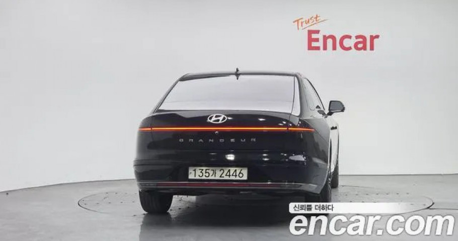 Hyundai Grandeur 