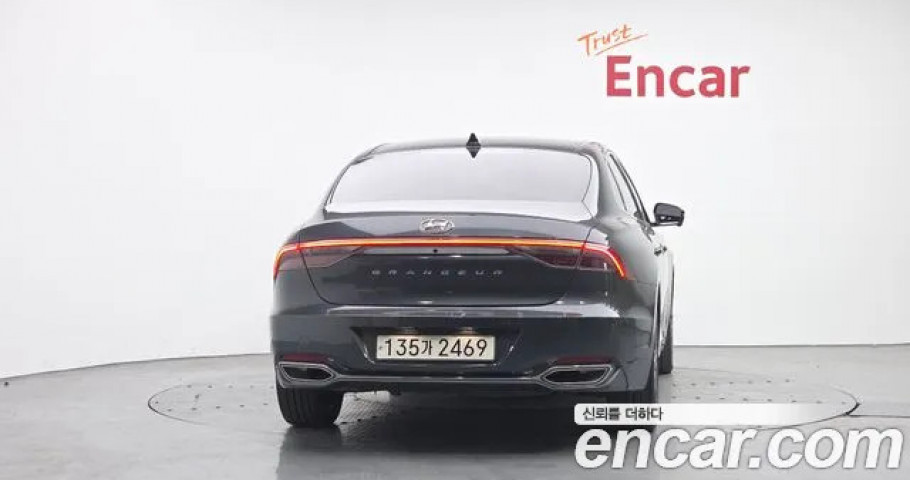 Hyundai Grandeur 