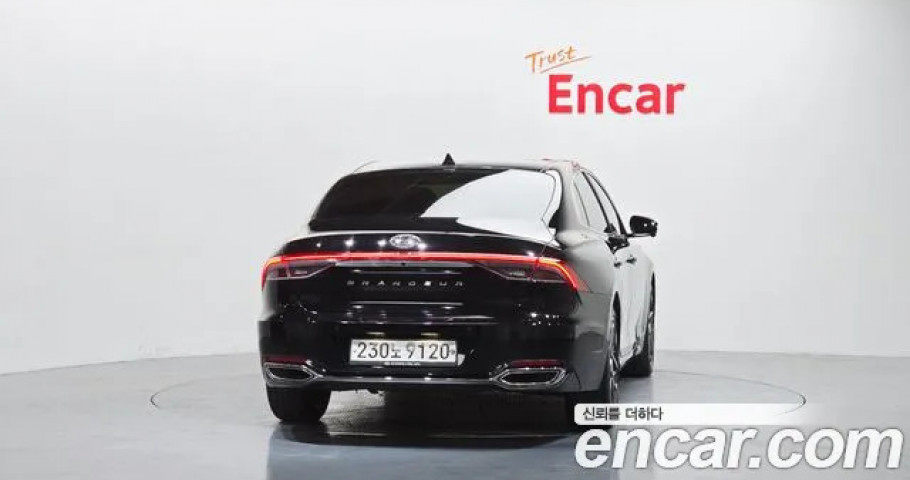 Hyundai Grandeur 