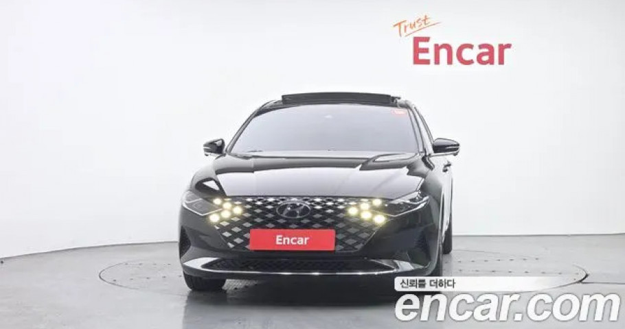 Hyundai Grandeur 