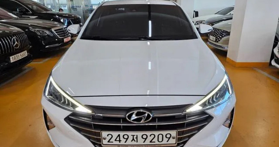 Hyundai Avante (Elantra) 