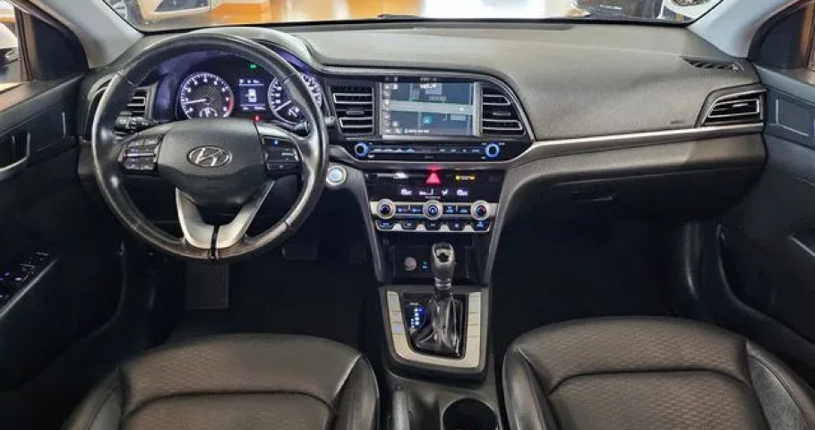 Hyundai Avante (Elantra) 