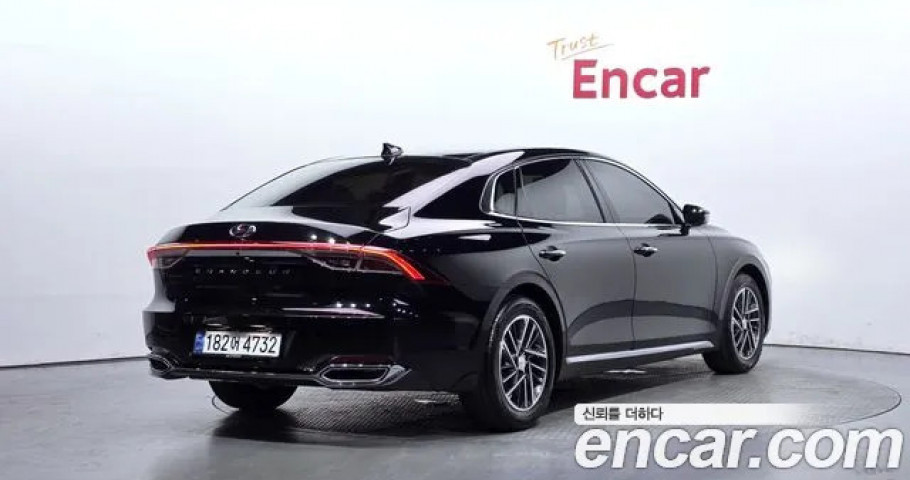 Hyundai Grandeur 