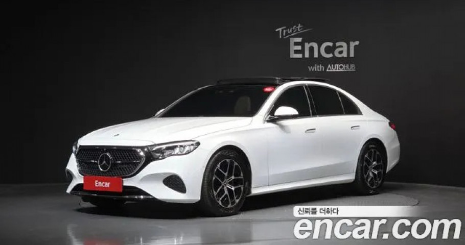 Mercedes-Benz E-Class 