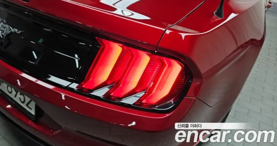 Ford Mustang 