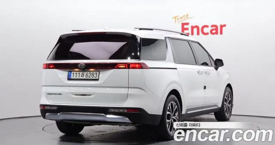 Kia Carnival 