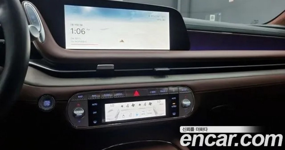 Genesis G90 