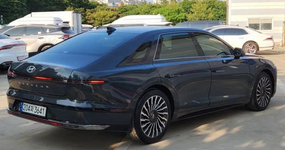 Hyundai Grandeur 