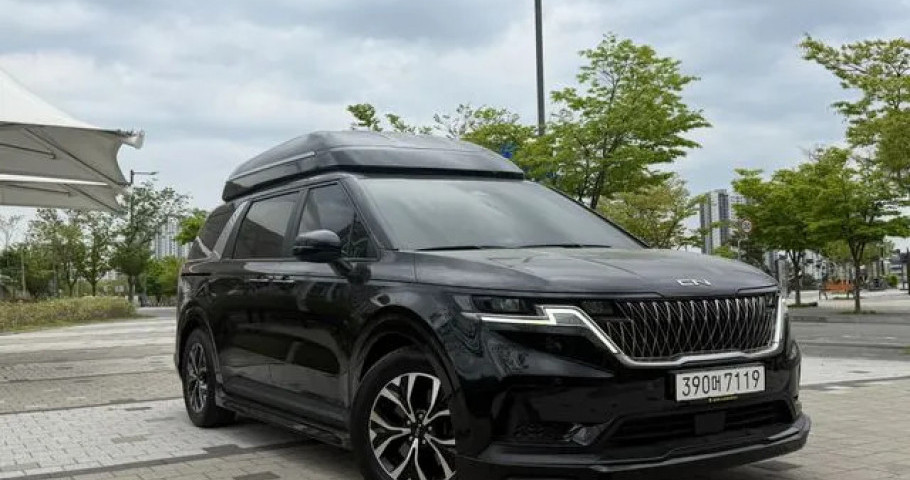Kia Carnival 