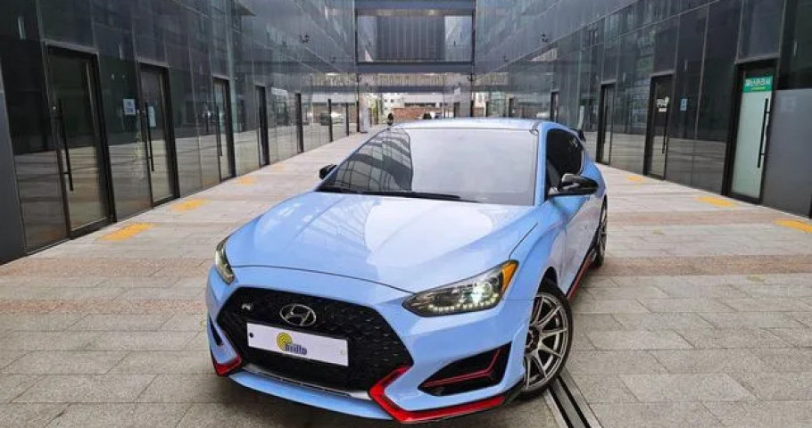 Hyundai Veloster 