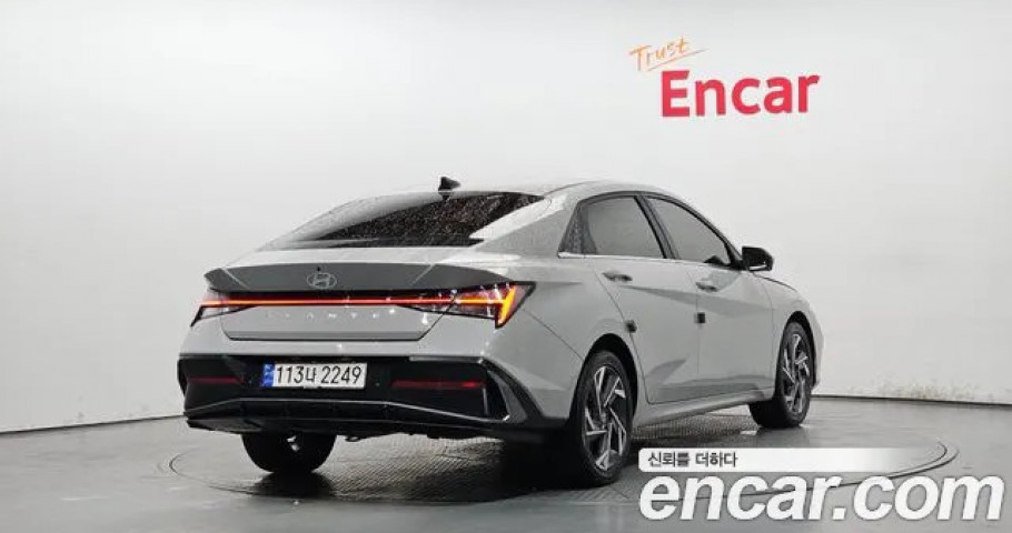 Hyundai Avante (Elantra) 