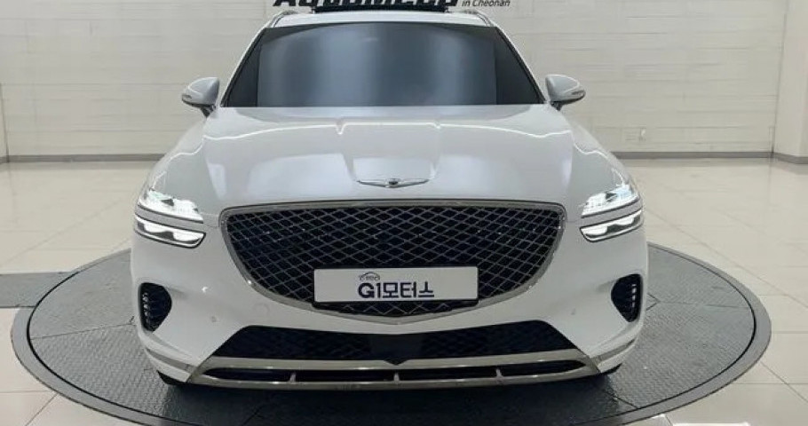 Genesis Gv70 