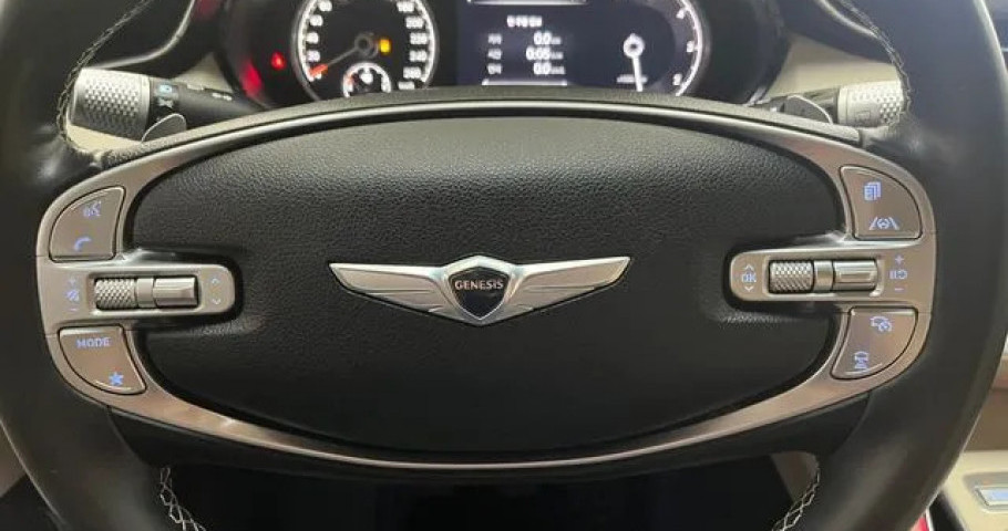 Genesis Gv70 
