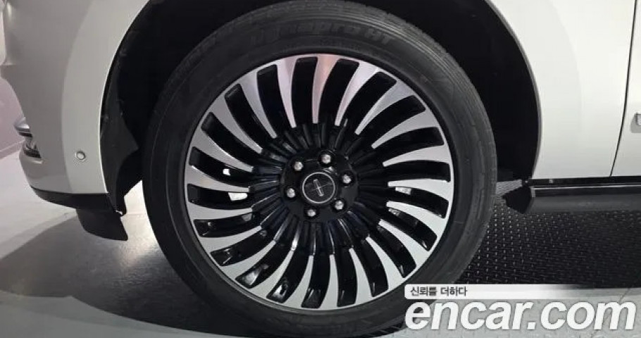 Lincoln Navigator 
