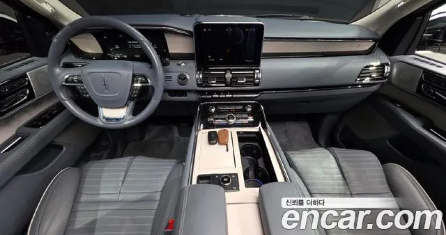 Lincoln Navigator 