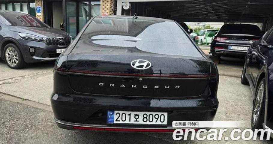 Hyundai Grandeur 