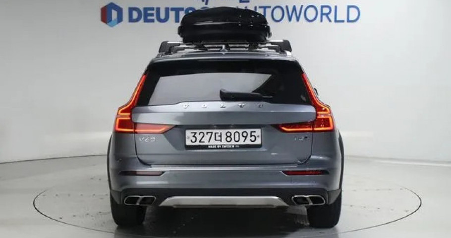 Volvo V60 