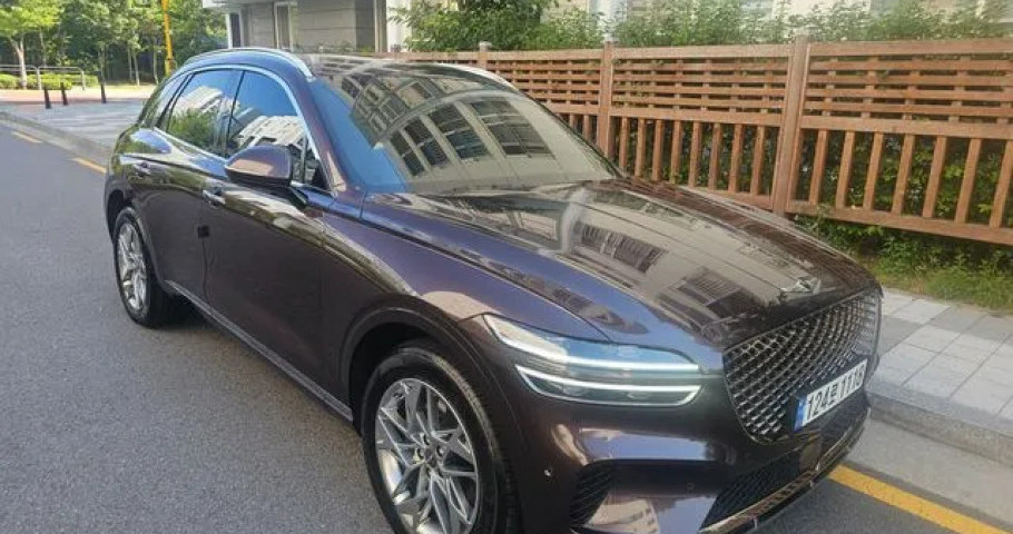 Genesis Gv70 