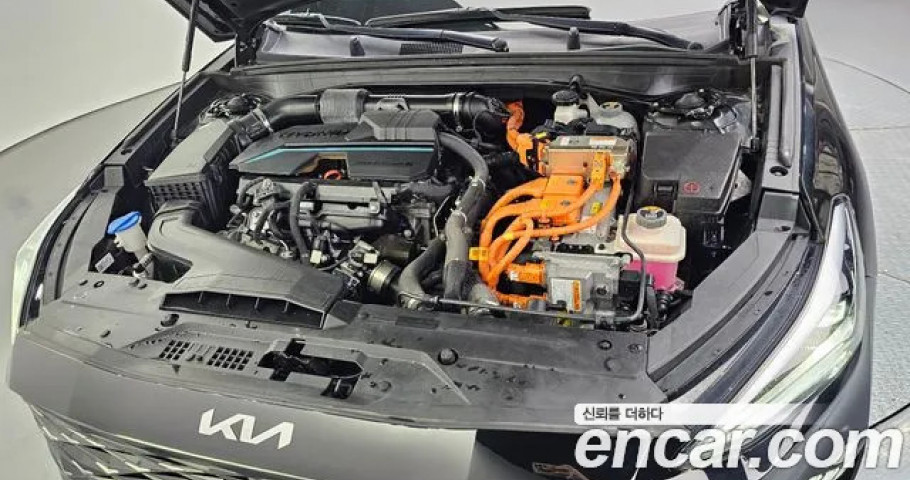 Kia K8 