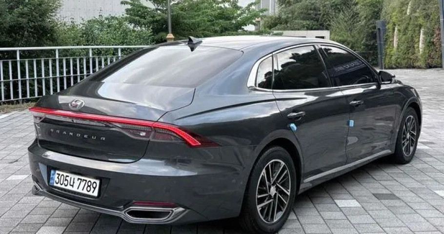 Hyundai Grandeur 