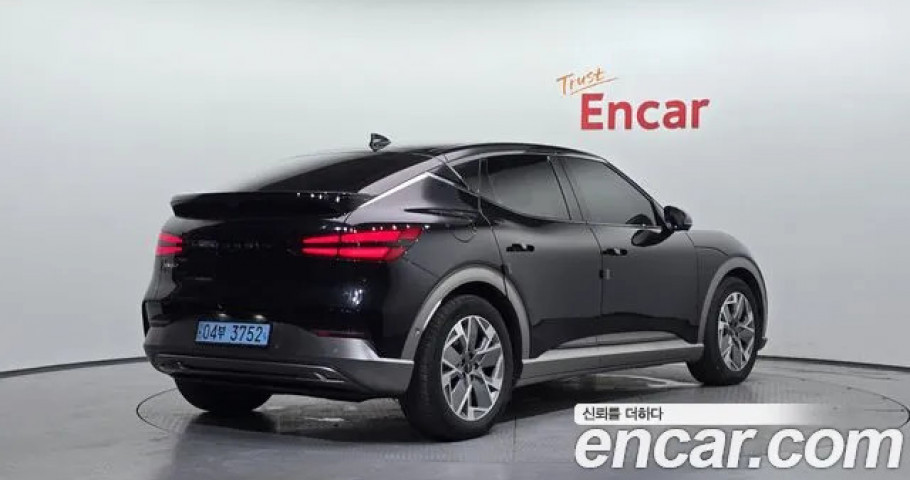 Genesis Gv60 