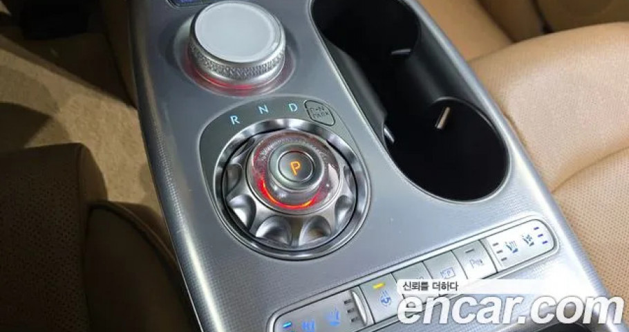 Genesis Gv60 