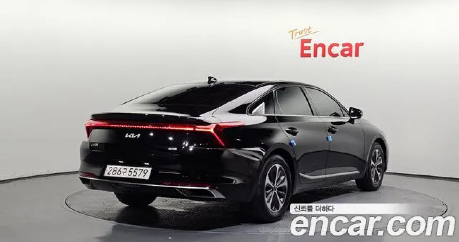Kia K8 