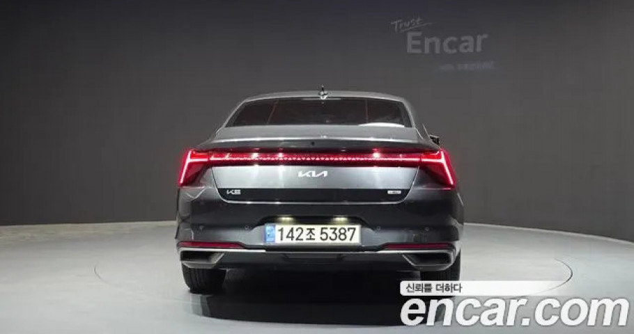Kia K8 