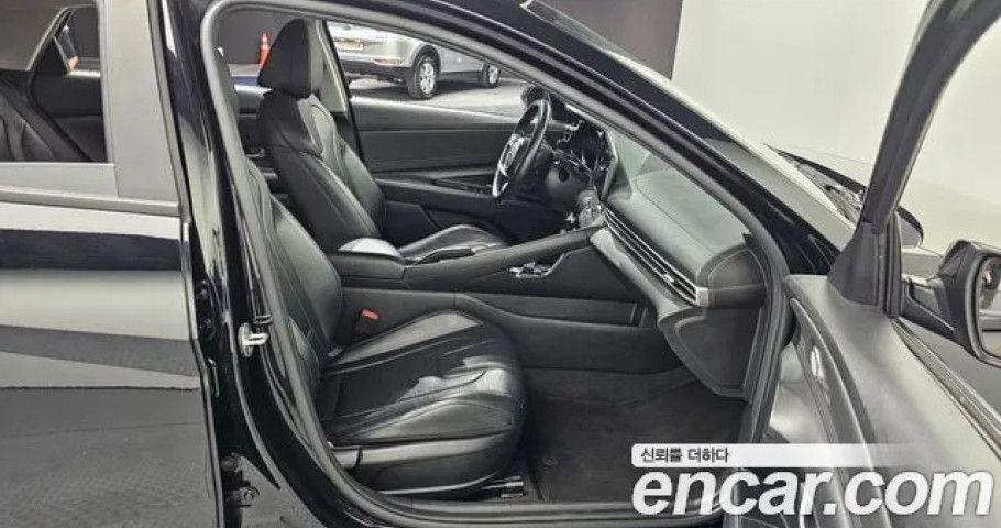 Hyundai Avante (Elantra) 