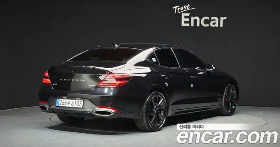 Genesis G70 