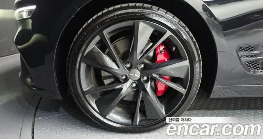Genesis G70 
