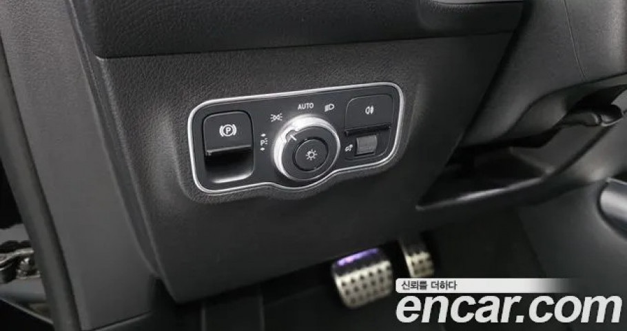 Mercedes-Benz Glb-Class 