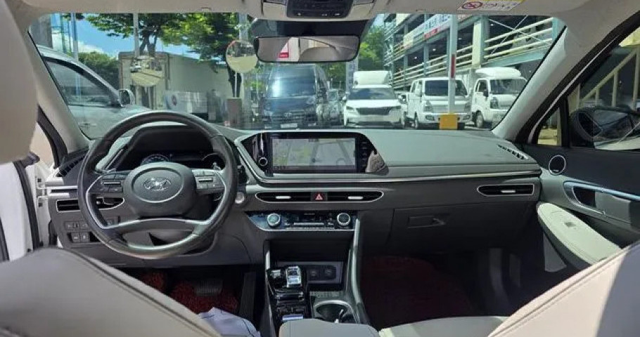 Hyundai Sonata 