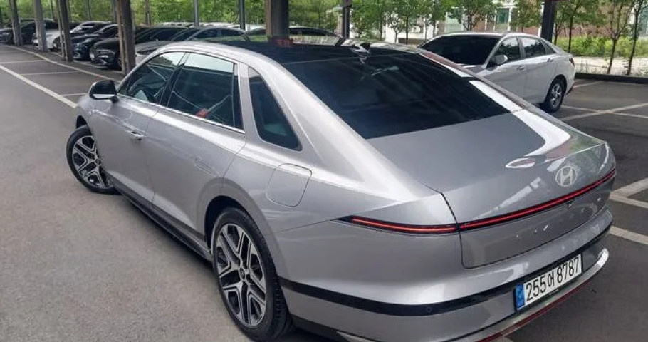 Hyundai Grandeur 