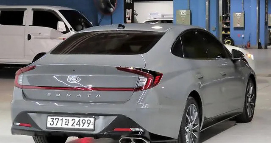 Hyundai Sonata 