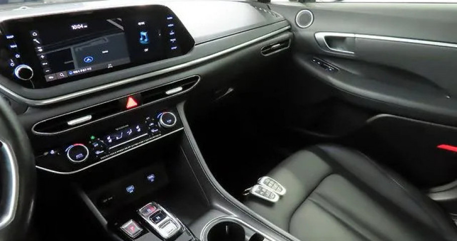 Hyundai Sonata 