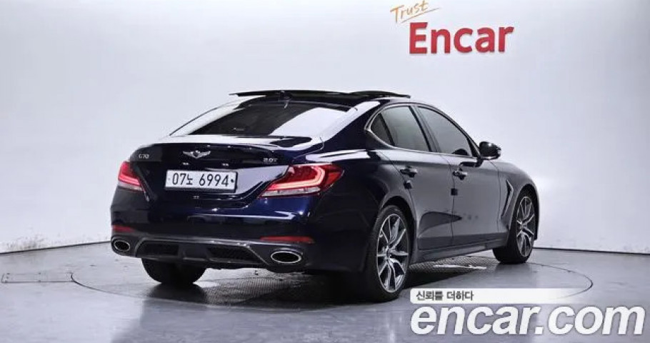 Genesis G70 