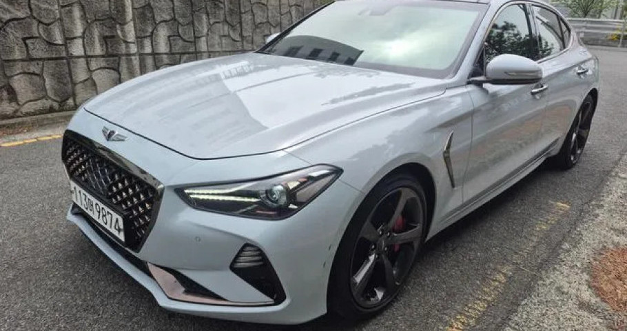 Genesis G70 