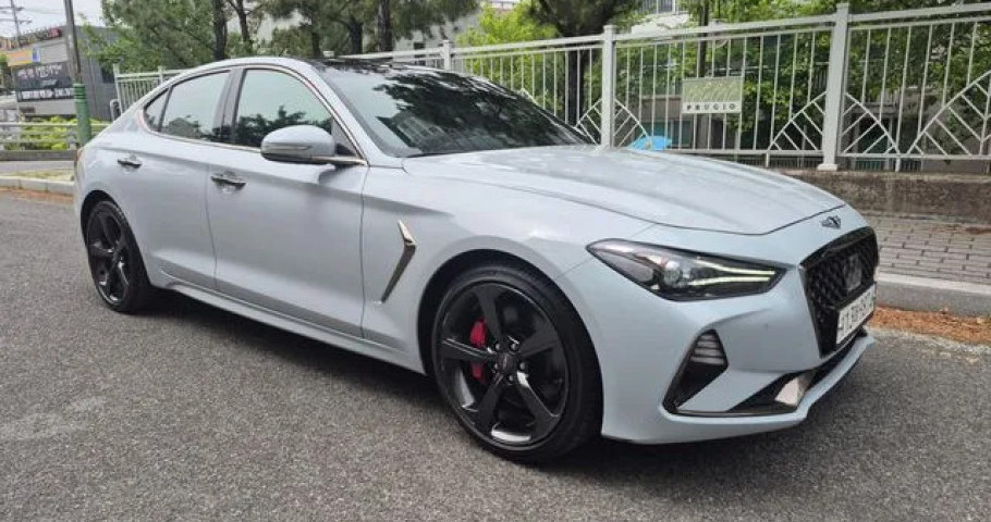 Genesis G70 