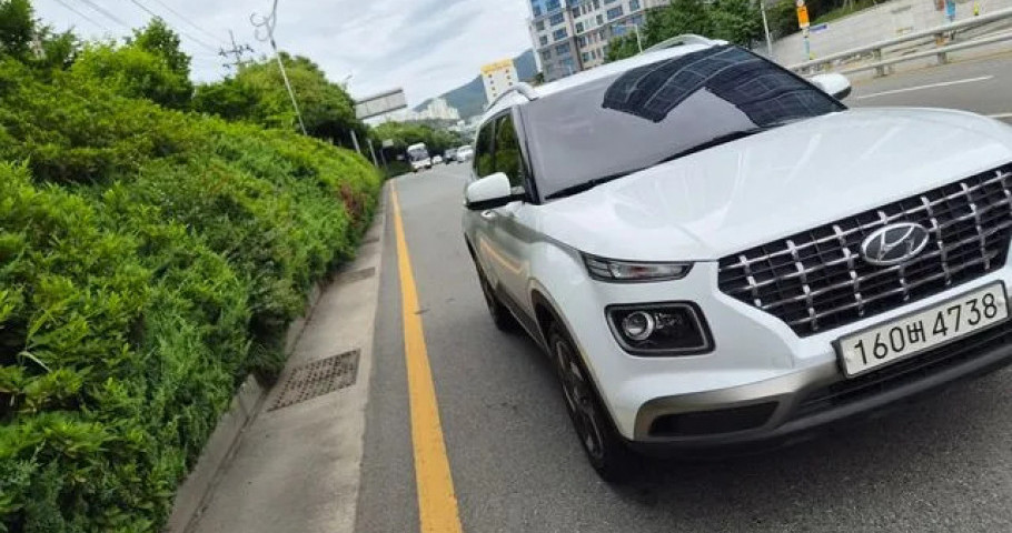 Hyundai Venue 