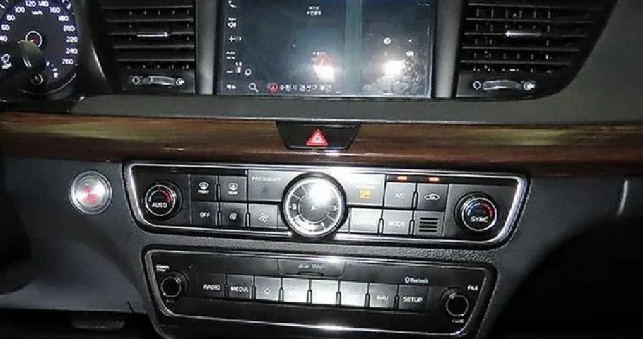 Kia K7 
