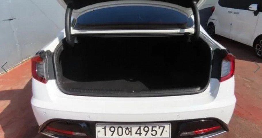 Hyundai Sonata 