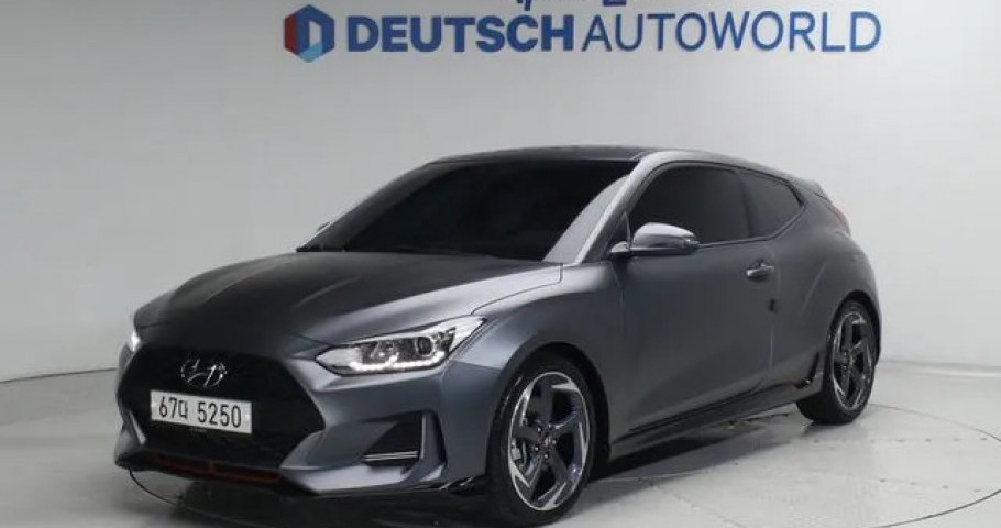 Hyundai Veloster 