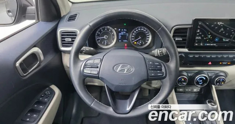 Hyundai Venue 