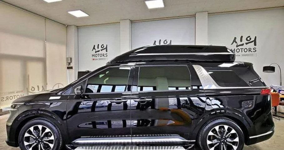 Kia Carnival 